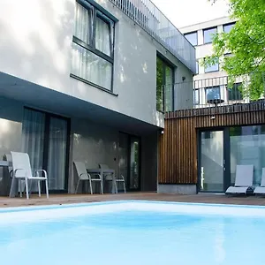 4 & 5 Salzbourg